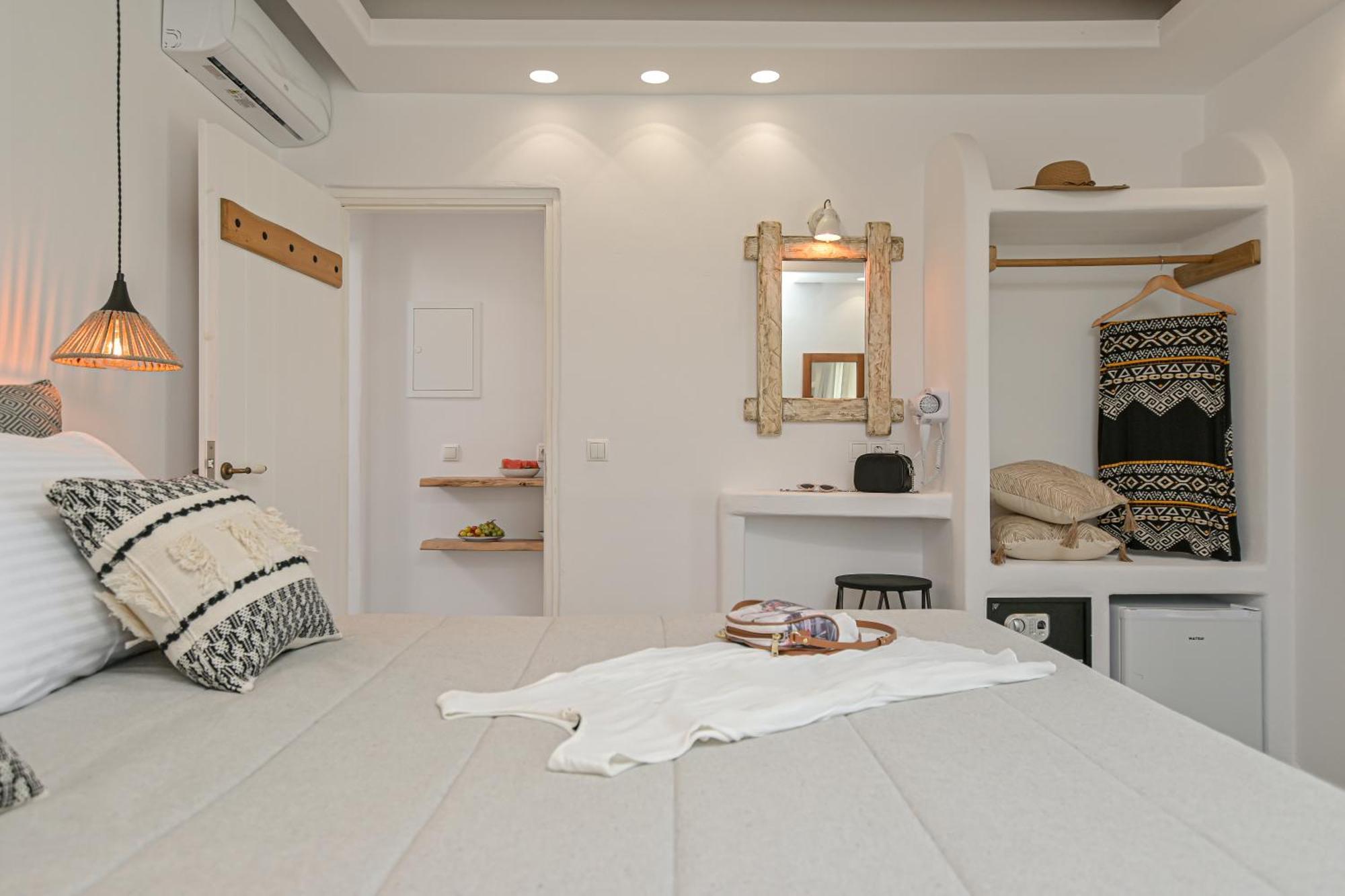 Naxos Finest Hotel & Villas Naxos City 객실 사진