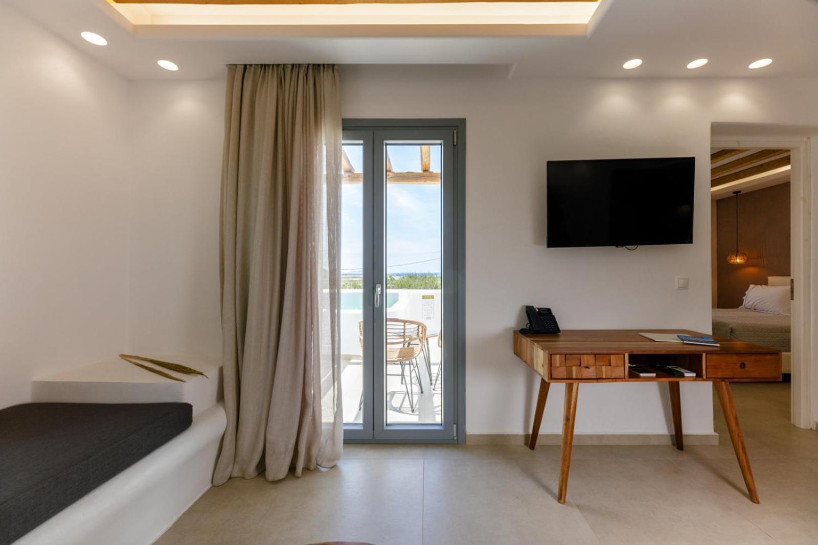 Naxos Finest Hotel & Villas Naxos City 외부 사진